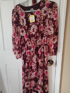 Anne Klein Long Dress With Belt In "Elderberry" Size Medium NEW WITH TAGS $139
